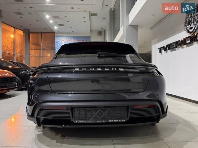 Серый Порше Taycan Cross Turismo, объемом двигателя 0 л и пробегом 1 тыс. км за 115900 $, фото 57 на Automoto.ua