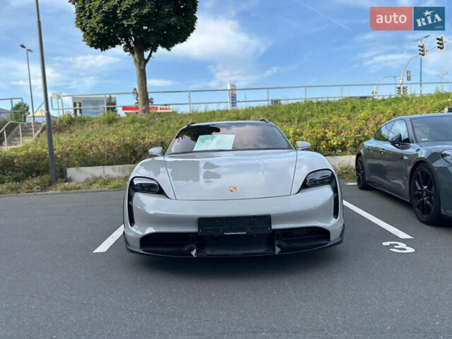 Сірий Порше Taycan Cross Turismo, об'ємом двигуна 0 л та пробігом 18 тис. км за 149900 $, фото 2 на Automoto.ua