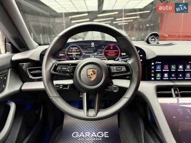 Серый Порше Taycan Cross Turismo, объемом двигателя 0 л и пробегом 29 тыс. км за 83900 $, фото 30 на Automoto.ua