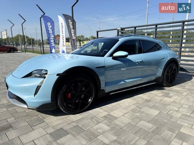 Синий Порше Taycan Cross Turismo, объемом двигателя 0 л и пробегом 57 тыс. км за 65900 $, фото 8 на Automoto.ua