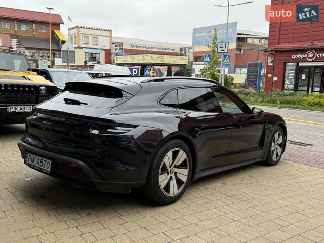 Черный Порше Taycan Sport Turismo, объемом двигателя 0 л и пробегом 9 тыс. км за 84900 $, фото 5 на Automoto.ua