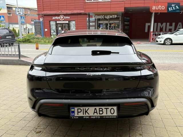 Черный Порше Taycan Sport Turismo, объемом двигателя 0 л и пробегом 9 тыс. км за 84900 $, фото 6 на Automoto.ua