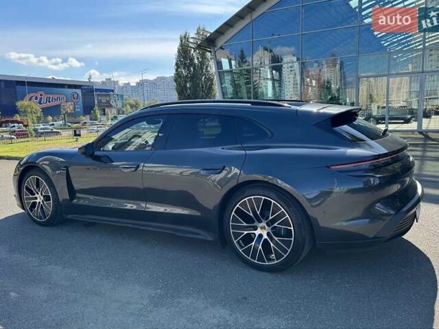 Серый Порше Taycan Sport Turismo, объемом двигателя 0 л и пробегом 15 тыс. км за 89000 $, фото 104 на Automoto.ua