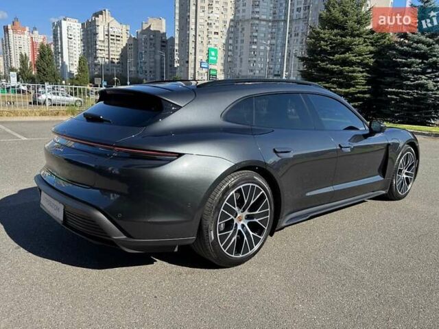 Серый Порше Taycan Sport Turismo, объемом двигателя 0 л и пробегом 15 тыс. км за 89000 $, фото 92 на Automoto.ua