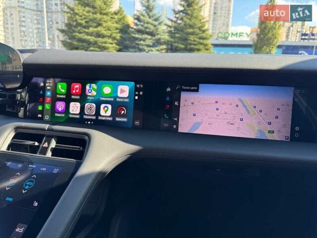 Серый Порше Taycan Sport Turismo, объемом двигателя 0 л и пробегом 15 тыс. км за 89000 $, фото 41 на Automoto.ua