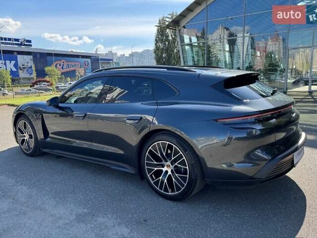 Серый Порше Taycan Sport Turismo, объемом двигателя 0 л и пробегом 15 тыс. км за 89000 $, фото 93 на Automoto.ua
