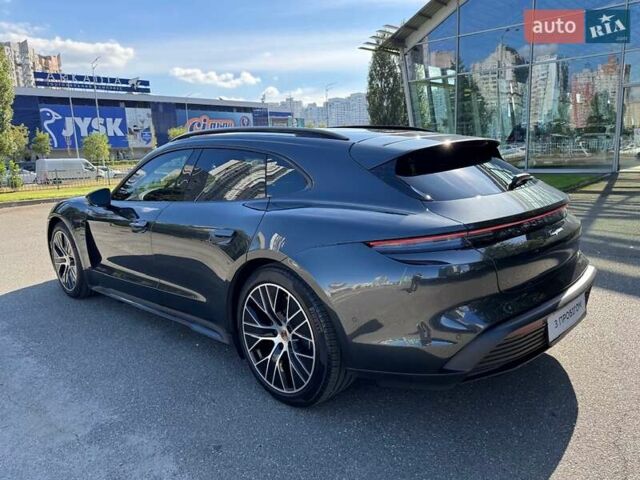 Серый Порше Taycan Sport Turismo, объемом двигателя 0 л и пробегом 15 тыс. км за 89000 $, фото 19 на Automoto.ua