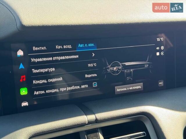 Серый Порше Taycan Sport Turismo, объемом двигателя 0 л и пробегом 15 тыс. км за 89000 $, фото 59 на Automoto.ua