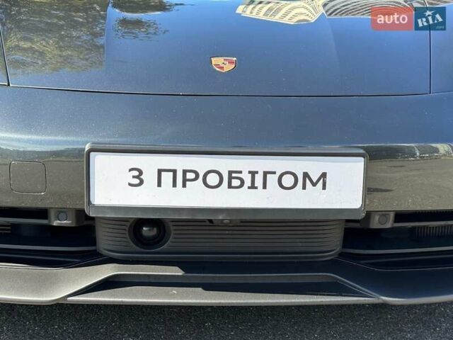 Серый Порше Taycan Sport Turismo, объемом двигателя 0 л и пробегом 15 тыс. км за 89000 $, фото 3 на Automoto.ua