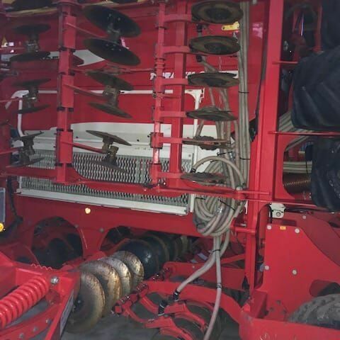 Красный Pottinger Другая, объемом двигателя 0 л и пробегом 0 тыс. км за 159493 $, фото 15 на Automoto.ua