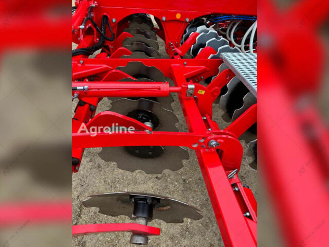 Червоний Pottinger Другая, об'ємом двигуна 0 л та пробігом 0 тис. км за 8052820 $, фото 3 на Automoto.ua