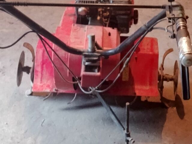 Красный Пуберт Primo 55 HC2, объемом двигателя 0 л и пробегом 10 тыс. км за 119 $, фото 2 на Automoto.ua