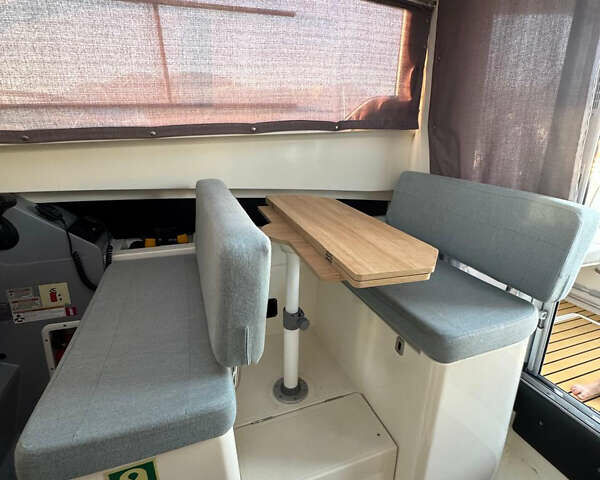 Квиксильвер Актив, объемом двигателя 0 л и пробегом 3 тыс. км за 55000 $, фото 25 на Automoto.ua