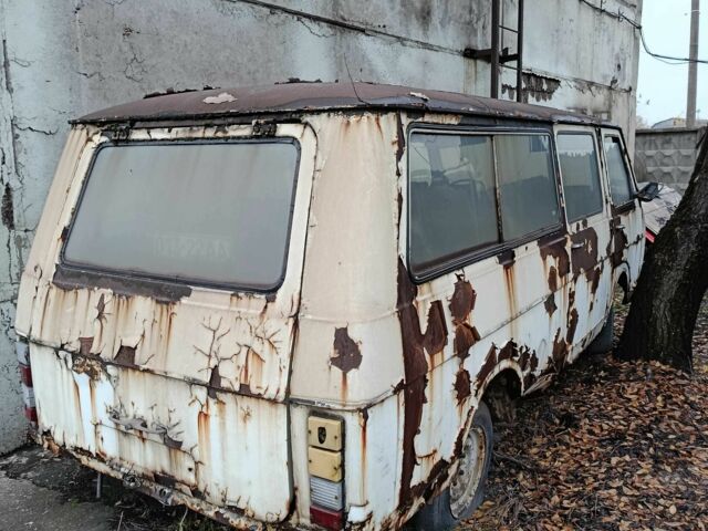 Білий РАФ 2203, об'ємом двигуна 0 л та пробігом 1000 тис. км за 214 $, фото 2 на Automoto.ua