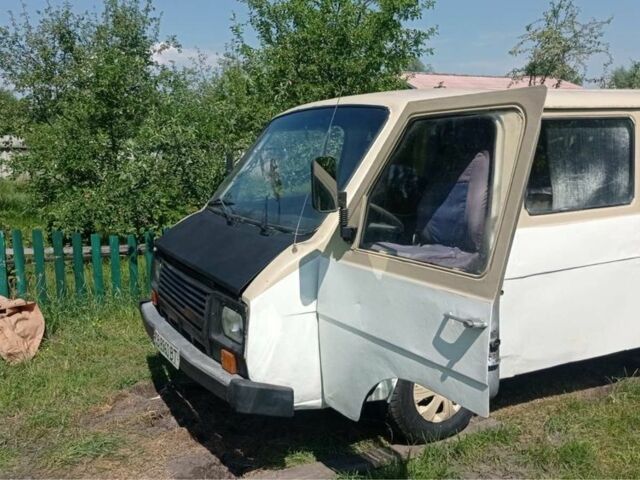 Бежевий РАФ 2203, об'ємом двигуна 0.24 л та пробігом 50 тис. км за 600 $, фото 1 на Automoto.ua