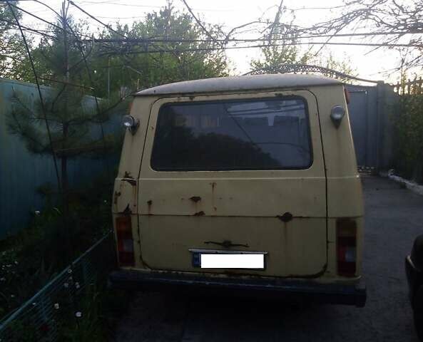 Бежевий РАФ 2203, об'ємом двигуна 2.4 л та пробігом 150 тис. км за 1000 $, фото 11 на Automoto.ua