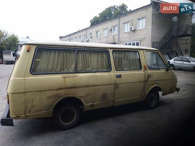 Бежевий РАФ 2203, об'ємом двигуна 2.4 л та пробігом 150 тис. км за 1000 $, фото 4 на Automoto.ua