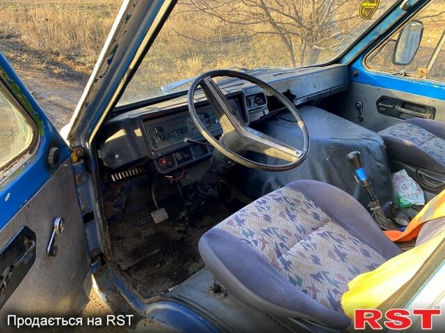 РАФ 2203, объемом двигателя 24 л и пробегом 0 тыс. км за 1090 $, фото 1 на Automoto.ua