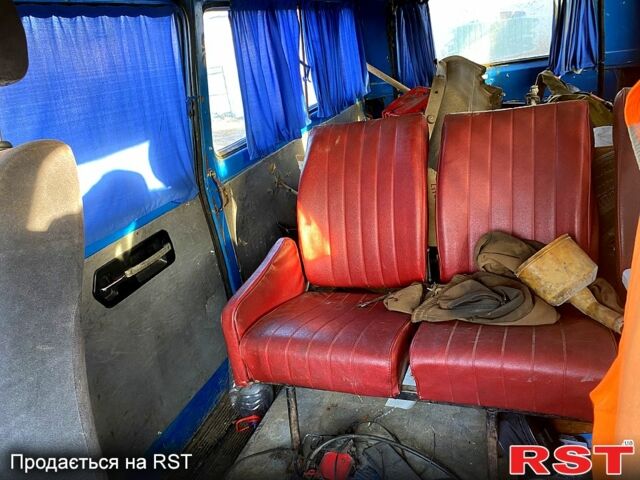 РАФ 2203, объемом двигателя 24 л и пробегом 0 тыс. км за 1090 $, фото 2 на Automoto.ua