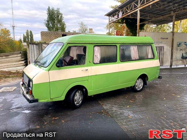 РАФ 2203, объемом двигателя 2.5 л и пробегом 200 тыс. км за 999 $, фото 3 на Automoto.ua