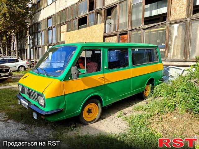 Зелений РАФ 2203, об'ємом двигуна 2.4 л та пробігом 0 тис. км за 1230 $, фото 1 на Automoto.ua