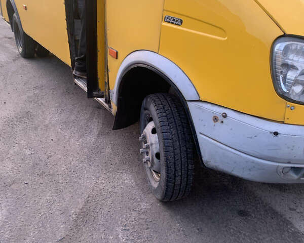 РУТА 19 2008 у Львові на Automoto.ua Жовтий РУТА 19, об'ємом двигуна 0 л та пробігом 5 тис. км за 3000 $, фото 1 на Automoto.ua