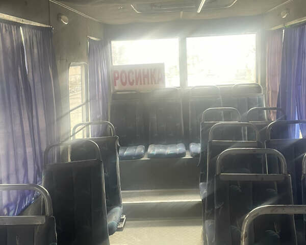 Зеленый РУТА 20, объемом двигателя 2.5 л и пробегом 800 тыс. км за 2500 $, фото 5 на Automoto.ua