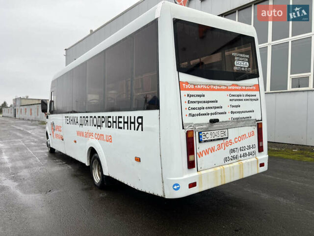 Белый РУТА 22, объемом двигателя 2.69 л и пробегом 289 тыс. км за 16000 $, фото 3 на Automoto.ua