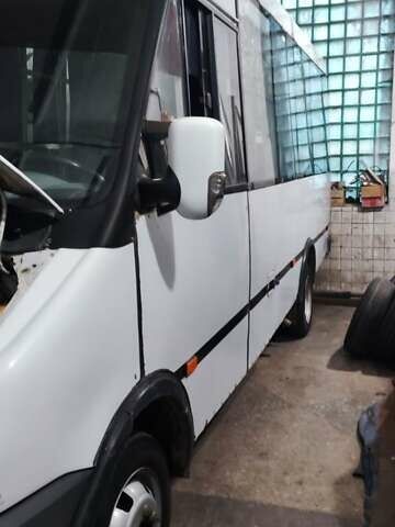 Білий РУТА 25, об'ємом двигуна 2.5 л та пробігом 100 тис. км за 7200 $, фото 2 на Automoto.ua