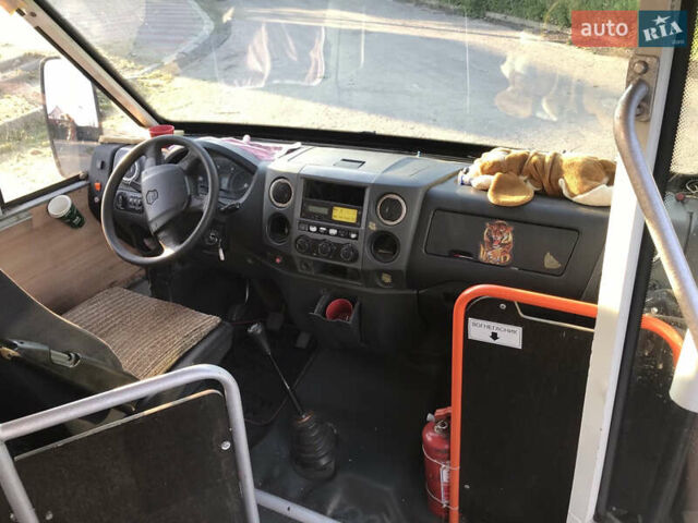 Білий РУТА 25, об'ємом двигуна 2.69 л та пробігом 289 тис. км за 16700 $, фото 3 на Automoto.ua
