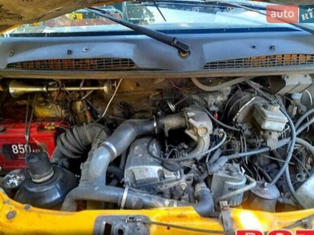 Желтый РУТА 25, объемом двигателя 2.3 л и пробегом 1 тыс. км за 7500 $, фото 1 на Automoto.ua