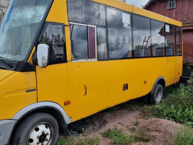 Желтый РУТА 3302, объемом двигателя 2.4 л и пробегом 0 тыс. км за 2000 $, фото 1 на Automoto.ua