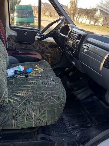 Білий РУТА А0483, об'ємом двигуна 2.46 л та пробігом 9 тис. км за 2000 $, фото 3 на Automoto.ua