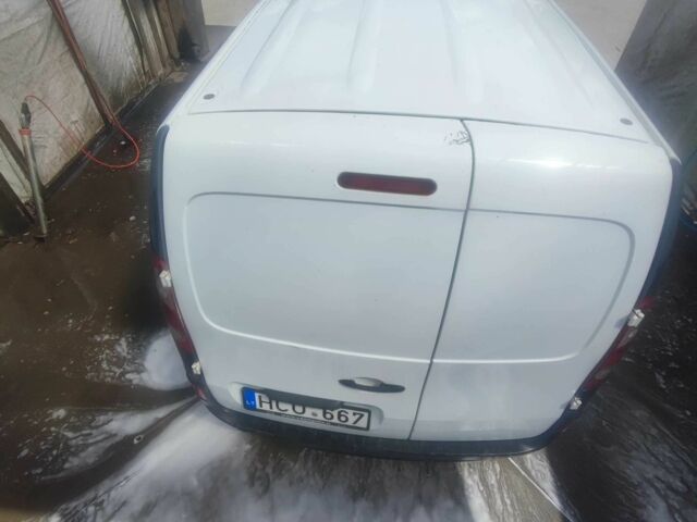 Білий Рено 10, об'ємом двигуна 1.5 л та пробігом 360 тис. км за 3900 $, фото 9 на Automoto.ua