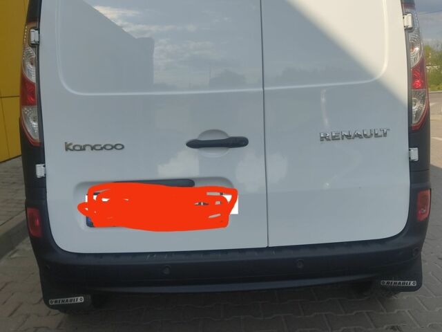 Белый Рено 10, объемом двигателя 0 л и пробегом 231 тыс. км за 7800 $, фото 3 на Automoto.ua