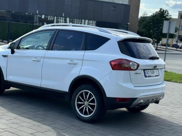 Белый Рено 10, объемом двигателя 2.5 л и пробегом 225 тыс. км за 8800 $, фото 4 на Automoto.ua