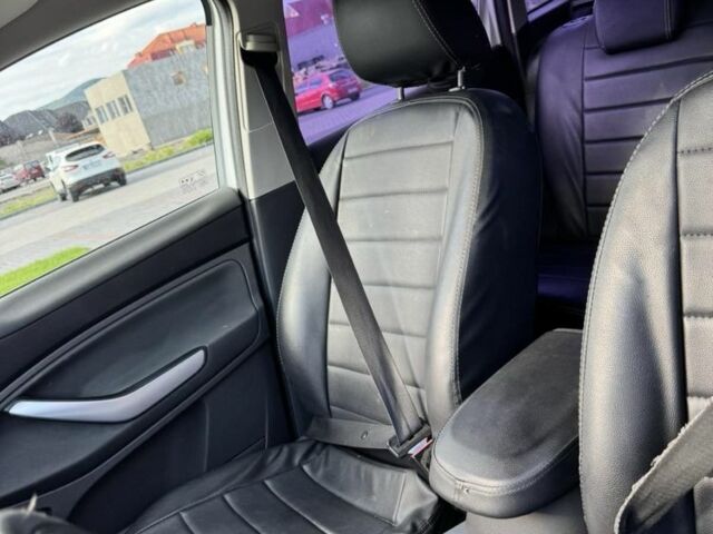 Белый Рено 10, объемом двигателя 2.5 л и пробегом 225 тыс. км за 8800 $, фото 8 на Automoto.ua