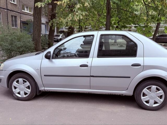 Серый Рено 10, объемом двигателя 1.4 л и пробегом 91 тыс. км за 5200 $, фото 1 на Automoto.ua