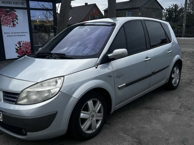 Серый Рено 10, объемом двигателя 1.9 л и пробегом 2 тыс. км за 1900 $, фото 1 на Automoto.ua