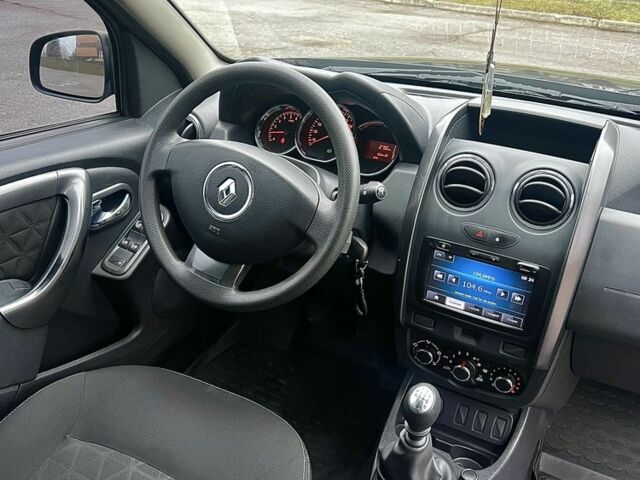 Серый Рено 10, объемом двигателя 1.5 л и пробегом 160 тыс. км за 11500 $, фото 4 на Automoto.ua