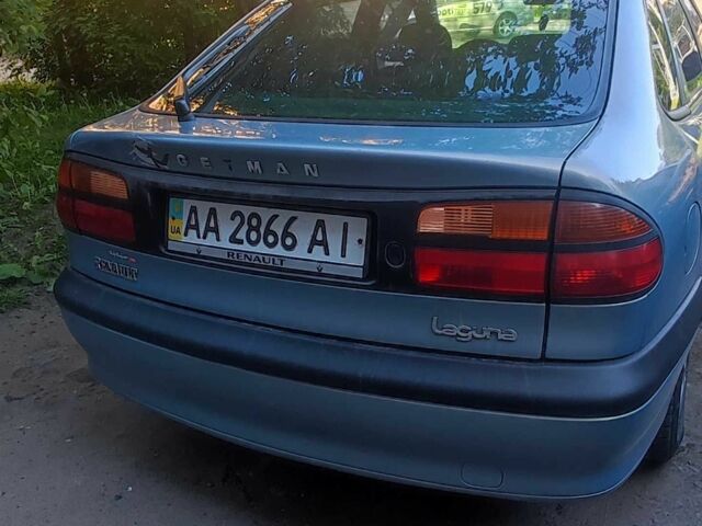 Синий Рено 10, объемом двигателя 1.6 л и пробегом 2 тыс. км за 1900 $, фото 4 на Automoto.ua