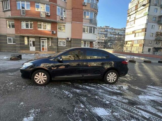 Синий Рено 10, объемом двигателя 1.5 л и пробегом 300 тыс. км за 6250 $, фото 3 на Automoto.ua