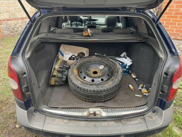 Синий Рено 10, объемом двигателя 2 л и пробегом 160 тыс. км за 1302 $, фото 2 на Automoto.ua