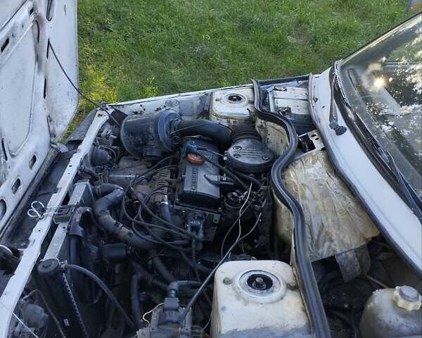 Белый Рено 11, объемом двигателя 1.4 л и пробегом 140 тыс. км за 500 $, фото 1 на Automoto.ua