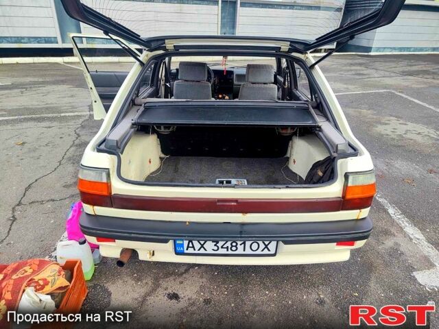 Белый Рено 11, объемом двигателя 1.4 л и пробегом 90 тыс. км за 2000 $, фото 12 на Automoto.ua