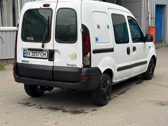 Белый Рено 11, объемом двигателя 1.9 л и пробегом 250 тыс. км за 1800 $, фото 2 на Automoto.ua