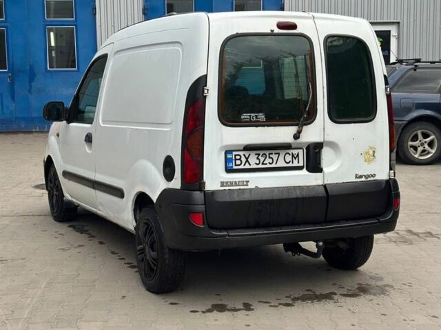 Белый Рено 11, объемом двигателя 1.9 л и пробегом 250 тыс. км за 1800 $, фото 3 на Automoto.ua