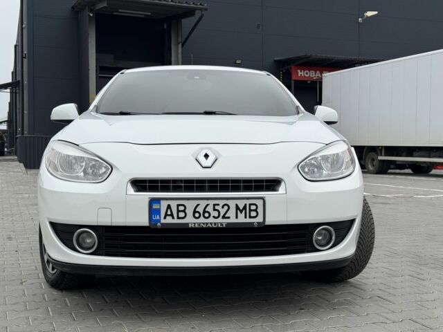 Белый Рено 11, объемом двигателя 1.5 л и пробегом 250 тыс. км за 5600 $, фото 2 на Automoto.ua