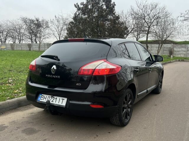 Черный Рено 11, объемом двигателя 1.5 л и пробегом 380 тыс. км за 5900 $, фото 6 на Automoto.ua