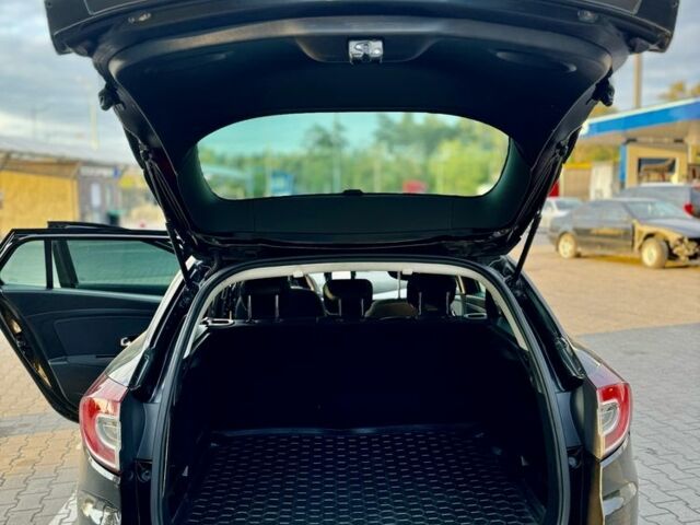 Черный Рено 11, объемом двигателя 1.5 л и пробегом 280 тыс. км за 6999 $, фото 13 на Automoto.ua